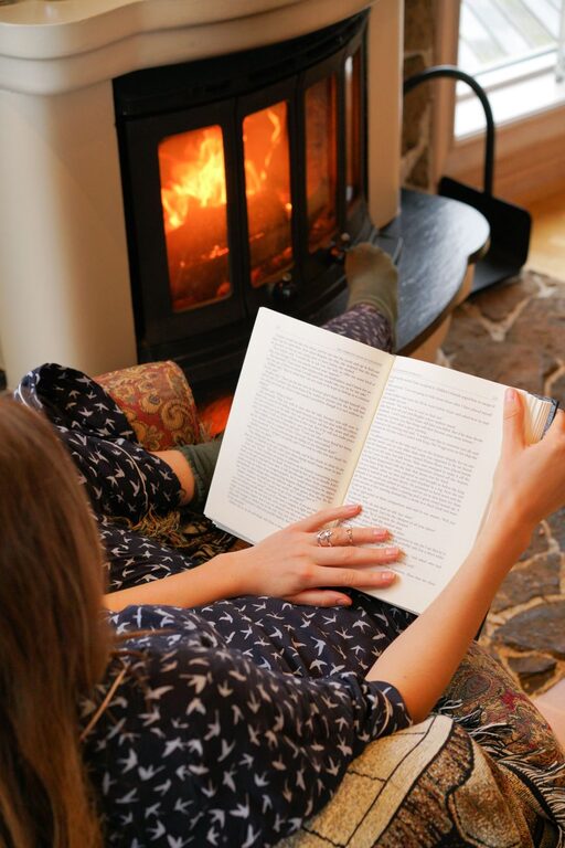 Cozy Evenings Without Screens: Simple Ideas to Unwind